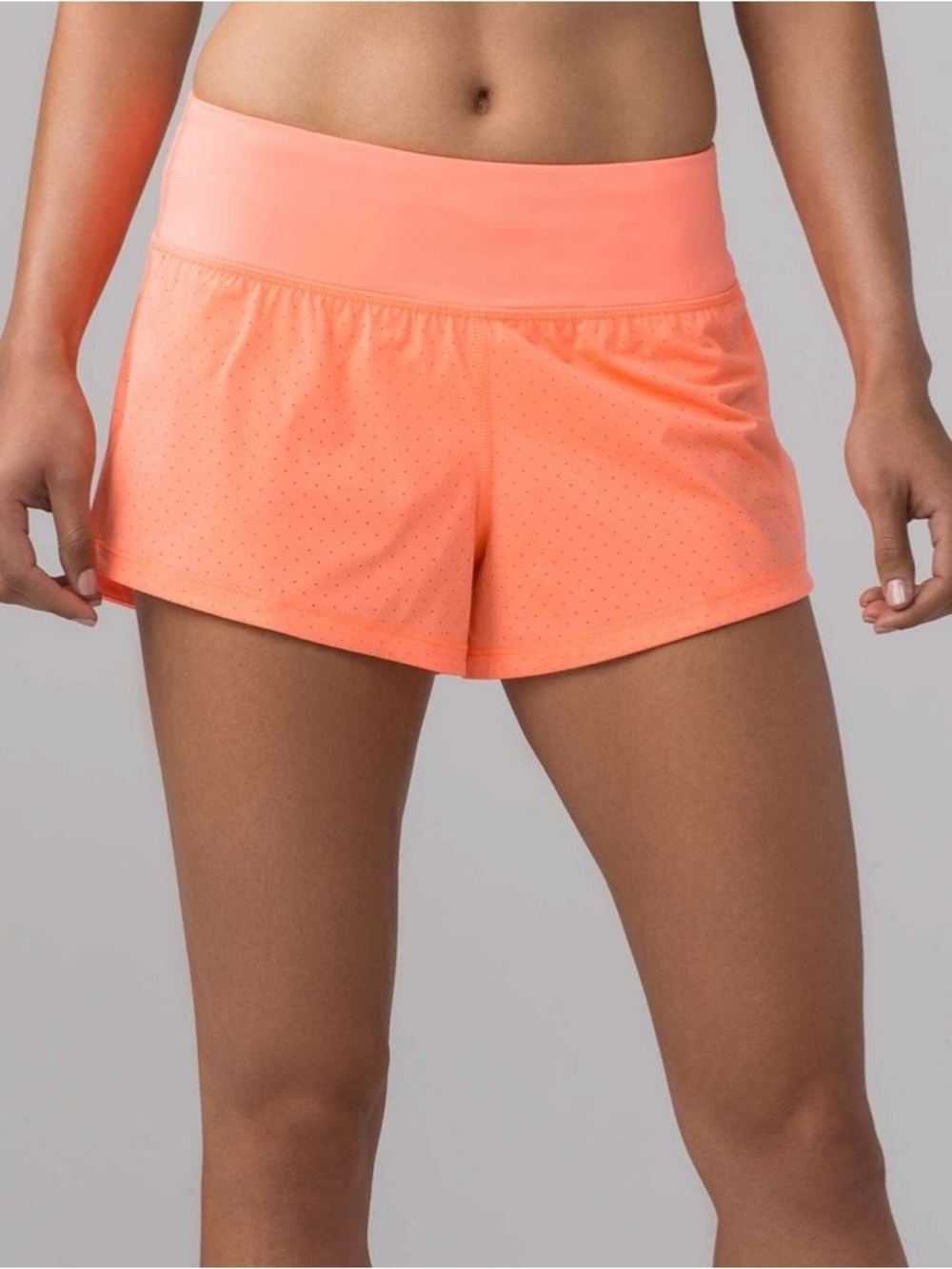 Lululemon Final Lap Short (2.5")
Pop Orange size 10 EUC